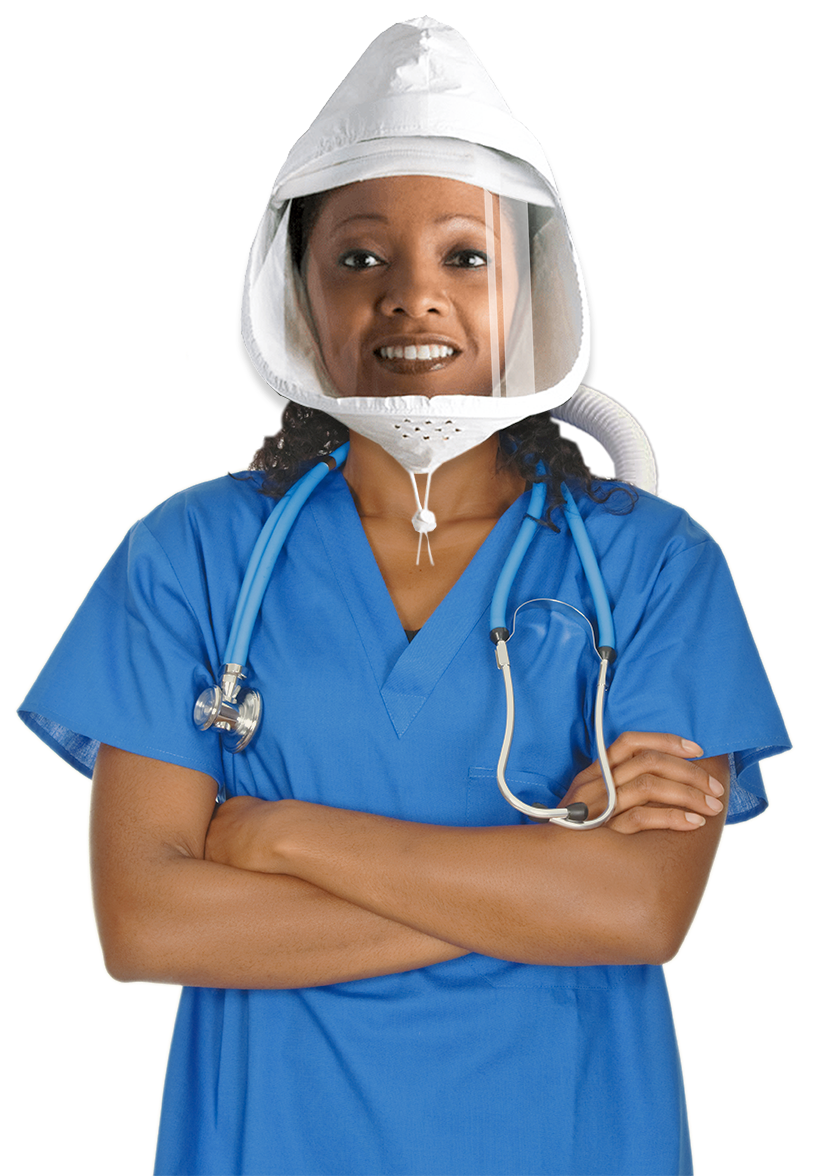Infirmière africaine-américaine portant un système PAPR FlexAir avec capuchon
